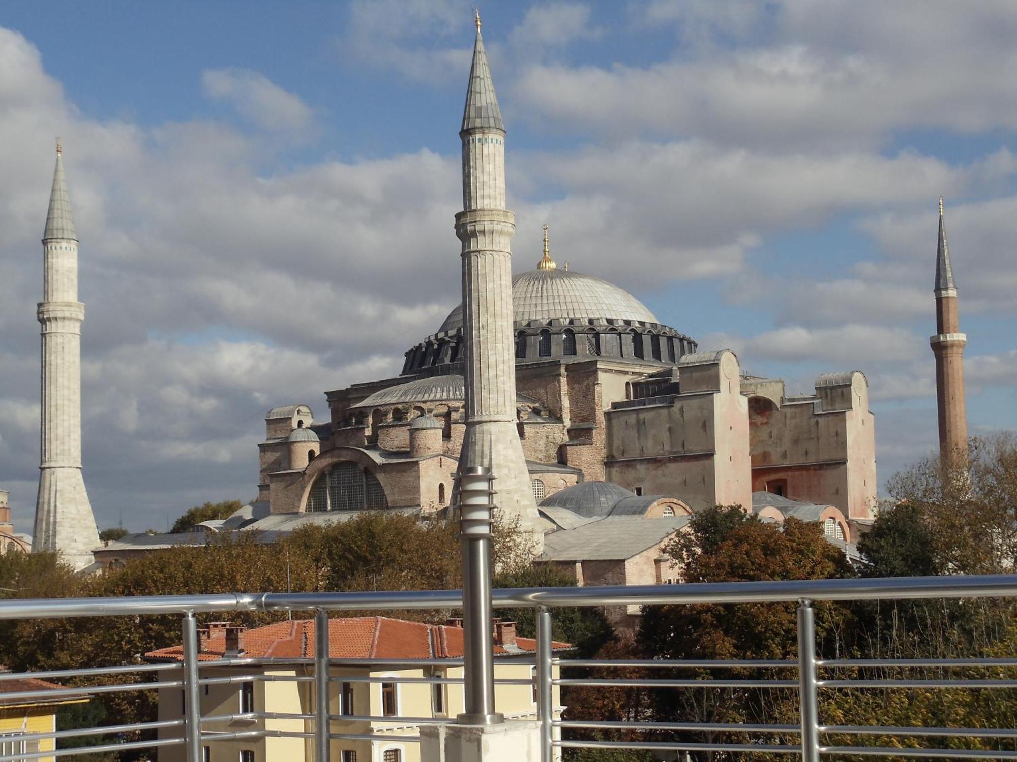 Ares Hotel Istanbul Exterior foto