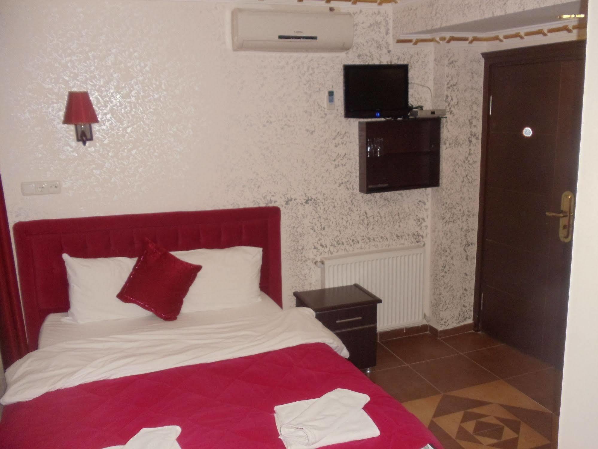 Ares Hotel Istanbul Exterior foto